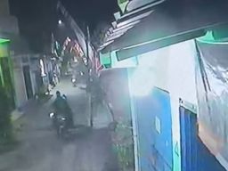 Pencuri Motor Satroni Rumah Atlet Bulu Tangkis di Surabaya, Aksinya Terekam CCTV