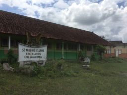 Sejak Ditutup, SDN 6 Cluring Banyuwangi Tampak Menyeramkan