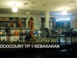 Video: Foodcourt Tujungan Plaza 1 Surabaya Kebakaran