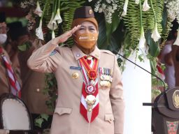 Khofifah Ajak Pramuka Jatim Gelorakan Pengabdian Tanpa Batas