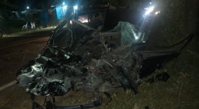 Mobil Avanza Terlempar 30 Meter dan Ringsek Usai Tertabrak Bus Eka