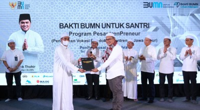 Dukung Pengembangan Potensi Santri, SIG Kick off Program Bakti BUMN