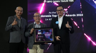 Bank Jatim Raih Indonesia Top Bank Awards 2022