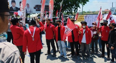 Aktivis GMNI di Pasuruan Gelar Aksi Tolak Kenaikan Harga BBM