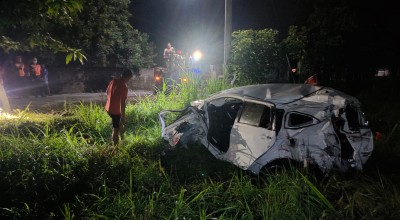 Mobil Ditabrak Kereta Api di Kediri, 1 Orang Tewas