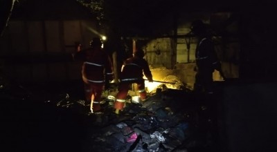 Selang Tabung LPG Bocor, Rumah Warga Plandaan Jombang Hangus Terbakar