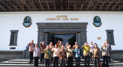 Aktivitas Peserta PKN II Jatim saat Tour Visitasi Kepemimpinan di Jabar