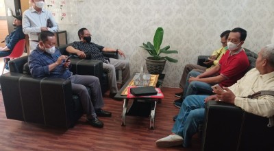 Tanyakan Penanganan Dugaan Korupsi Kades, Warga Datangi Kantor Kejaksaan