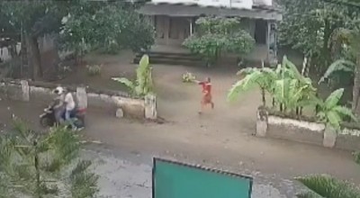 Jambret Gasak Kalung Nenek Bermodus Pura-pura Minta Mangga untuk Istri Nyidam