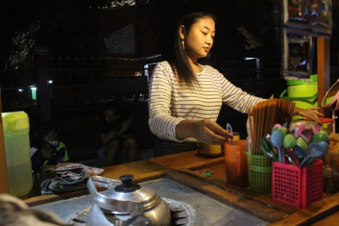 Kopi Angkringan Jombang, Penjualnya Cantik-cantik dan Buka Hingga Dini Hari