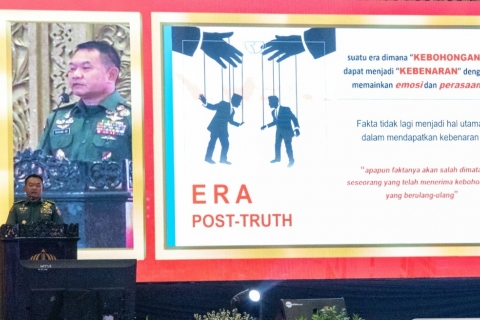 Kuliah Umum di Unesa, KSAD Jenderal Dudung: Mahasiswa Harus Punya Imajinasi