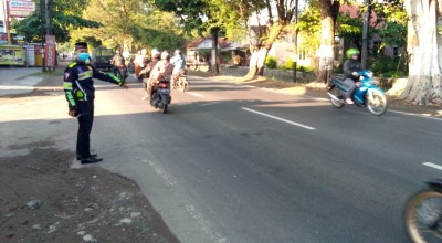 2 Motor Tabrakan di Tambakrejo Jombang, 3 Orang Mengalami Luka-luka
