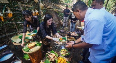 Destinasi Wisata Trawas Ini Sajikan Sensasi Hotel  Bintang di Tengah Hutan Pinus
