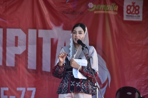 Ketua PKK Trenggalek Hadiri Kampanye Cegah Perkawinan Anak di Desa Gemaharjo