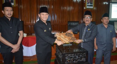 APBD Perubahan Pemkab Trenggalek Disahkan, Rp60 M untuk Bangun Infrastruktur