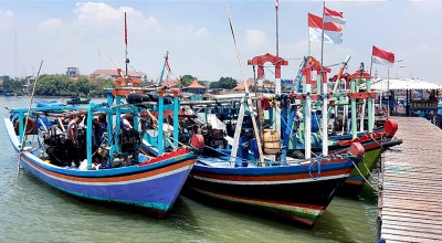 Empat Perahu Nelayan Diamankan Polisi Karena Gunakan Jaring Trawl