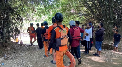 Bocah Hanyut di Sungai Keyang Ponorogo Ditemukan Pemancing