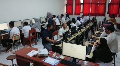 Ratusan Calon Panwascam di Tulungagung Ikuti Seleksi Tes Tulis