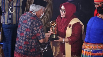 Bangganya Mas Ipin saat Pandean Raih Penghargaan Desa Wisata Berkembang Terbaik