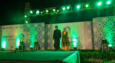 Cara Pemkab Ponorogo Semarakkan HSN 2022 Melalui Fashion Show of Sarung