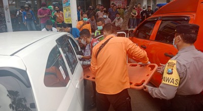 Disangka Tertidur, Pria Surabaya Meninggal Dunia Dalam Mobil saat Parkir