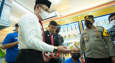 Tim Gabungan Pemkot Mojokerto Sidak Sirup di Apotek dan Minimarket, Ini Hasilnya