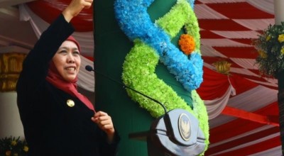 Khofifah Ajak Santri Berdaya dan Siaga Menjaga Martabat Kemanusiaan