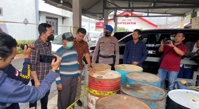 Pensiunan PNS Berurusan dengan Polisi Lantaran Diduga Timbun BBM Bersubsidi