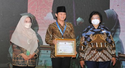 Komitmen Mas Ipin Menjaga Kelestarian Lingkungan Diganjar Penghargaan Proklim