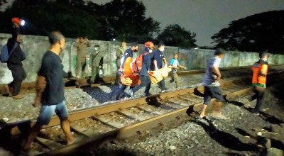 Petaka 2 Bocah SD Tersambar Kereta di Surabaya: 1 Tewas, 1 Terluka