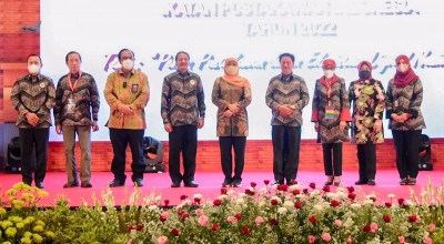 Khofifah Minta Pustakawan Percepat Perubahan Ekosistem ke Digital