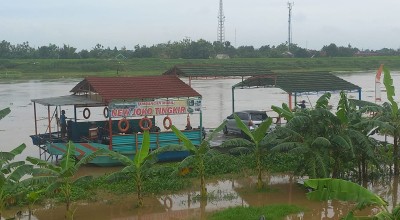 Perahu Penyeberangan Terseret Arus, Begini Kronologinya