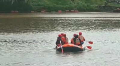 Korban Hanyut di Sungai Brantas Belum Ditemukan, Diduga Tersangkut Sampah