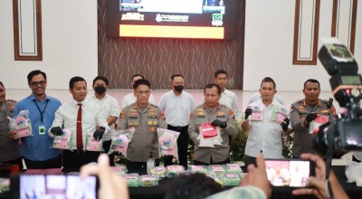 Peredaran 36 Kg Sabu dan 15 Ribu Ekstasi dari Malaysia-Laos ke Jatim Digagalkan