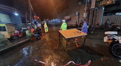 Kebakaran di Pakuwon Mall hingga Banjir Putus Jalur Peterongan-Jombang