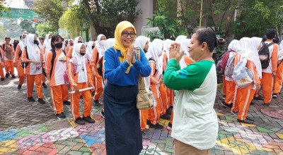 255 Siswa SMPN 3 Porong Belajar Kelola Sampah di Kampung Edukasi Sampah