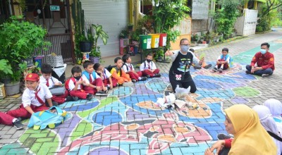 Kunjungi Kampung Edukasi Sampah, Siswa SD Muhammadiyah 2 Sidoarjo Pelajari Ini
