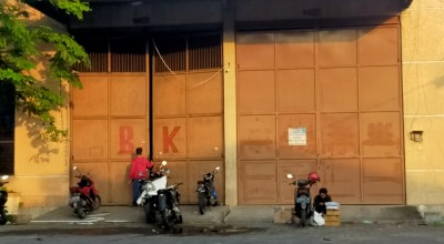 Gudang di Surabaya Digeledah Densus 88, Tempat Kerja Terduga Teroris?