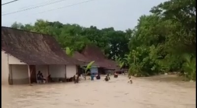 Tanggul Sungai Klampok Jebol, 4 Dusun di Bojonegoro Diterjang Banjir Bandang