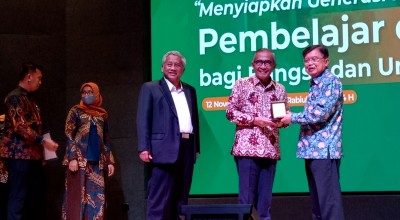 Jusuf Kalla Sampaikan Pesan untuk Mahasiswa Unusa, Mau Tahu?