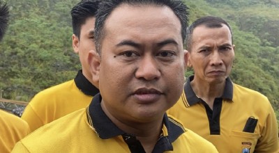 Gerombolan Pemotor Acungkan Sajam di SLG, 9 Tersangka Terancam Bui 12 Tahun