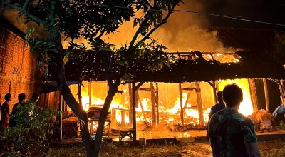Rumah Penjual Jajanan di Ponorogo Ludes Terbakar, Dugaannya Pilu