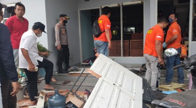 Tabung Gas Elpiji Meledak di Surabaya: Rumah Rusak, Suami Istri Luka Bakar