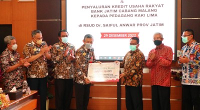 Cara bankjatim Wujudkan Visi-Misi Jatim Berdaya untuk Masyarakat