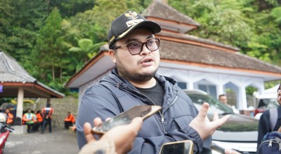 Mas Dhito Rencana Bangun Jalan Alternatif Menuju Air Terjun Dholo