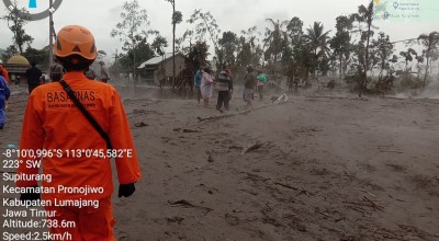 Golkar Jatim Bangun Posko Kemanusiaan untuk Korban Erupsi Semeru