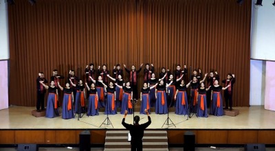 Tim Paduan Suara UK Petra Raih Posisi Pertama Kejuaraan Dunia