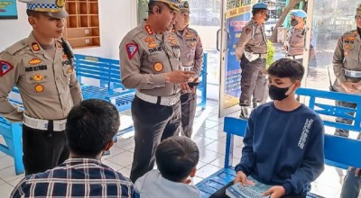 Sidak Pelayanan SIM di Madiun, Dirlantas Polda Jatim Tegaskan Ini