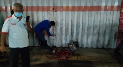 Ya Allah, Lansia asal Mojokerto Terkunci 24 Jam di Ruko Miliknya!