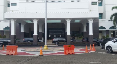 Giliran Kantor Setdaprov Jatim Didatangi KPK